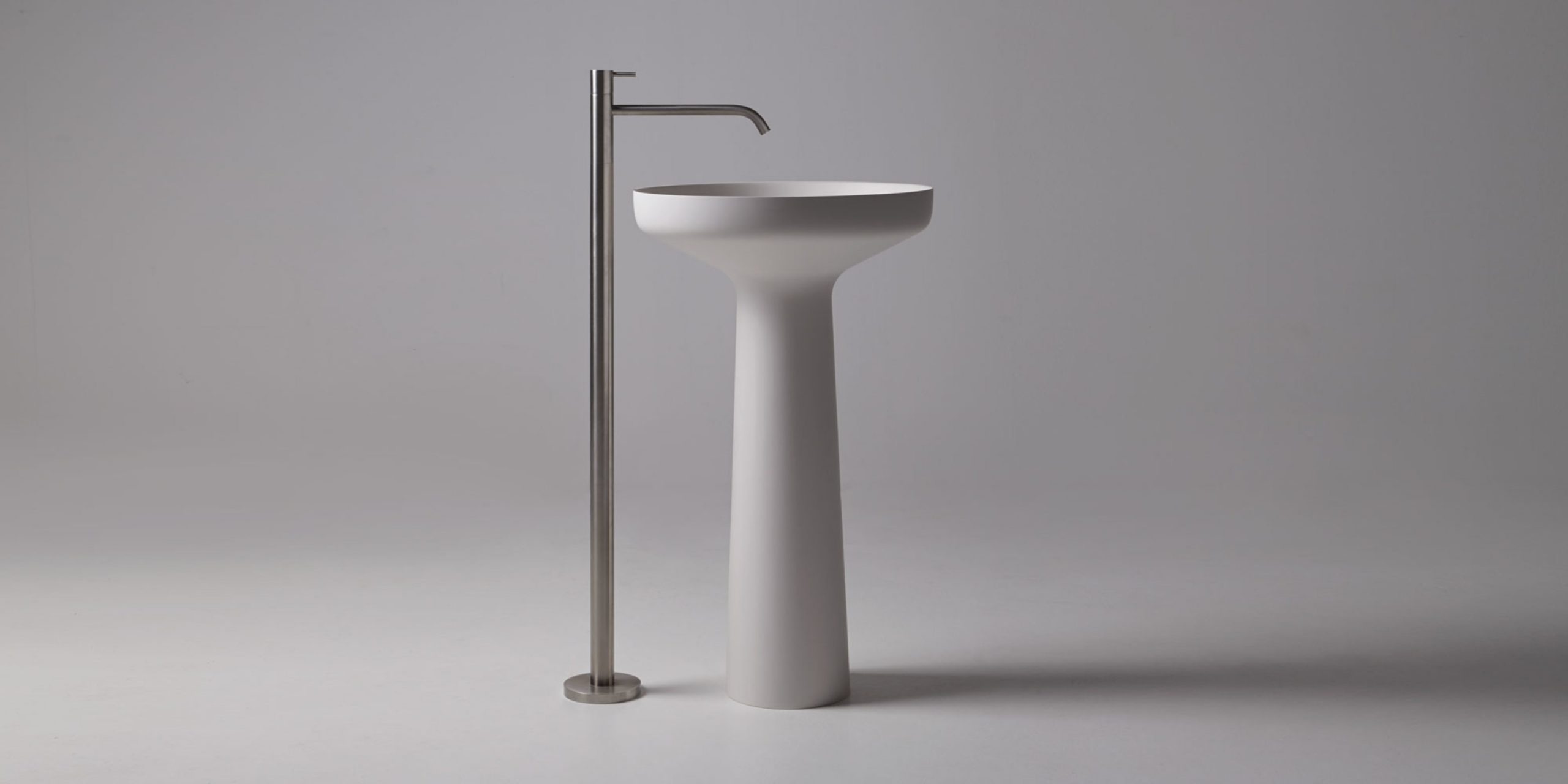 AL_showroom_2017-07-14_Ago-floumud-fondo-bianco-02